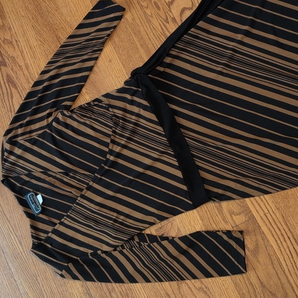 Studio Connection - Vintage Made In USA Striped Black and Brown Wrap Dress - Picture 2 of 5